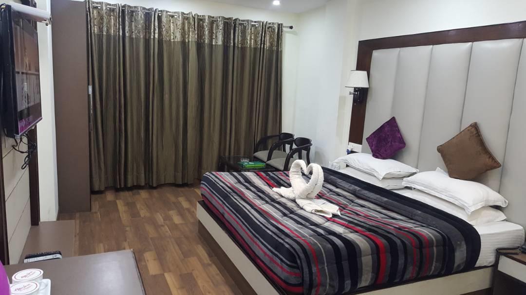 Hotel Kayanat Dalhousie Zewnętrze zdjęcie