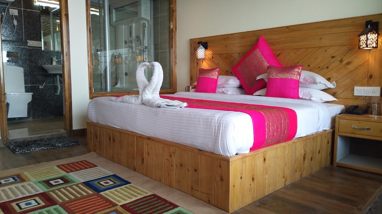 Hotel Kayanat Dalhousie Zewnętrze zdjęcie